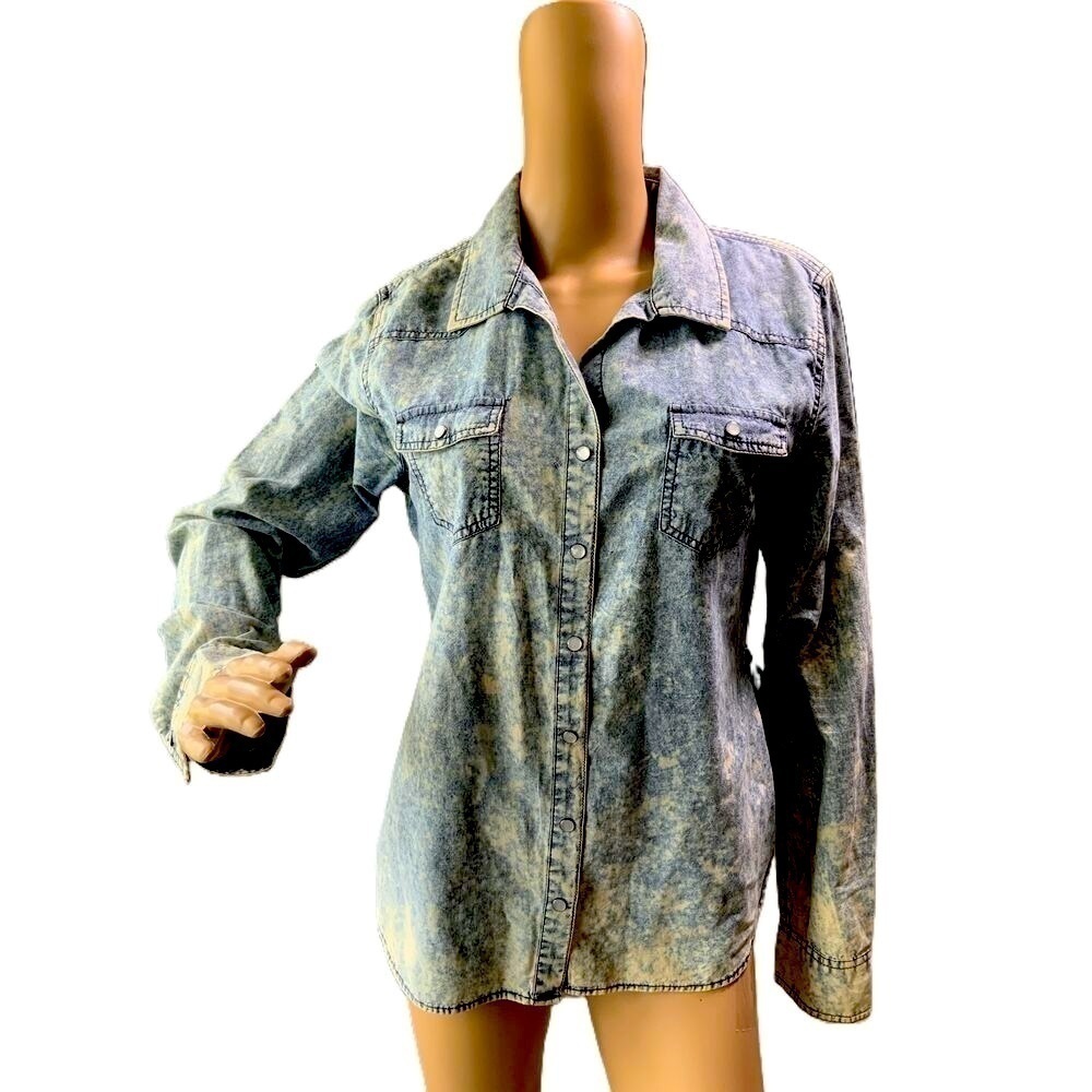 True Freedom Blue Denim Long Sleeve Button Down Chest‎ Pockets Shirt Size Large